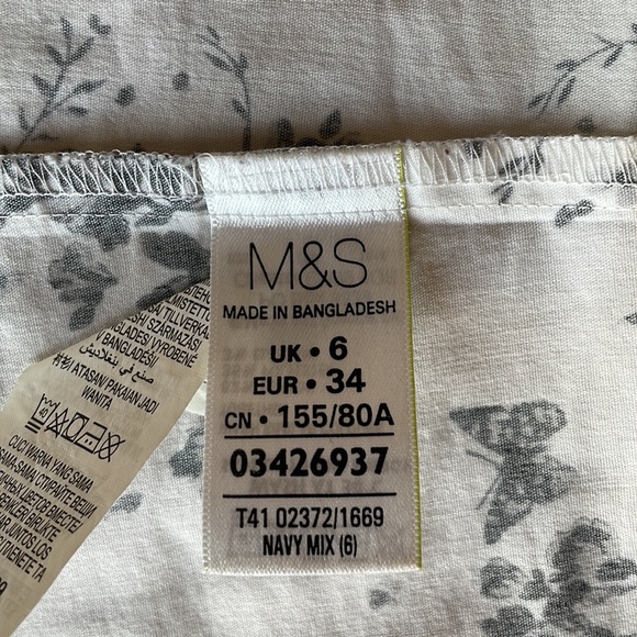 M&S button down floral print shirt - Picture 9 of 9